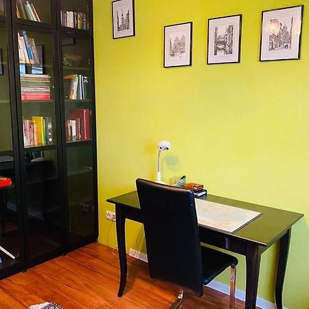 Grosses 4 Zimmer Apartment Naehe Messe Hannover Bagian luar foto