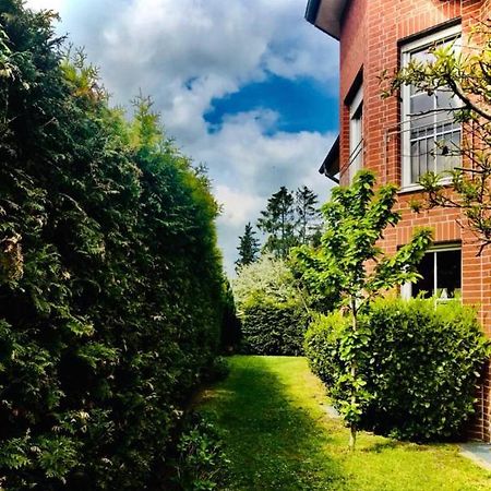 Grosses 4 Zimmer Apartment Naehe Messe Hannover Bagian luar foto