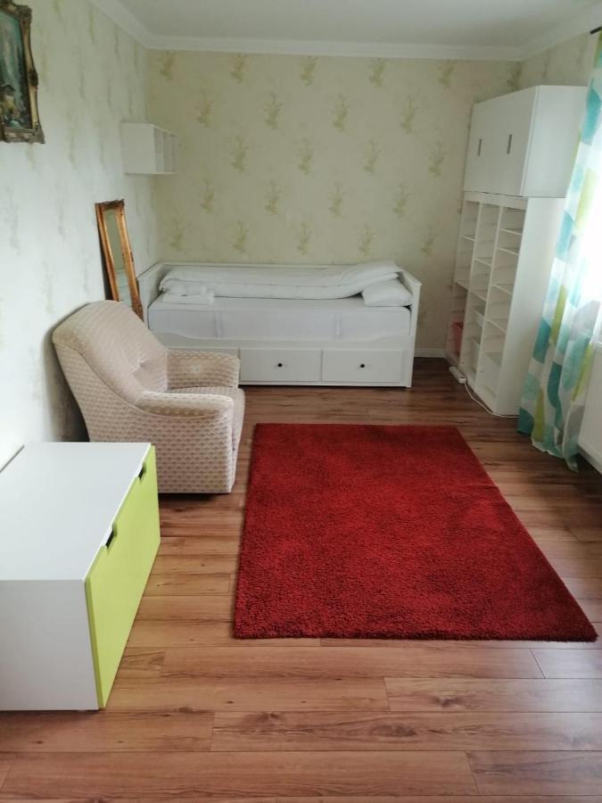 Grosses 4 Zimmer Apartment Naehe Messe Hannover Bagian luar foto