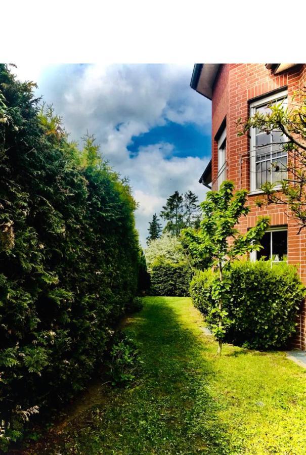Grosses 4 Zimmer Apartment Naehe Messe Hannover Bagian luar foto